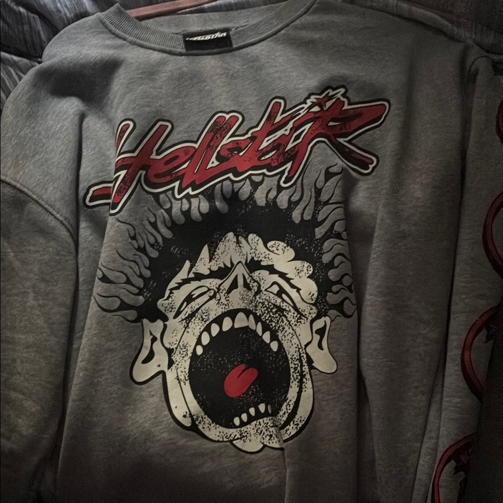 Gray Crewneck Sweater with Bold Graphic Design